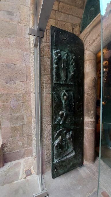 Santiago de Compostela, nyitva van a Szent Kapu a katedrálisban