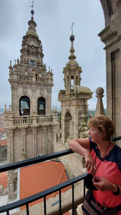 Santiago de Compostela, a katedrális tornya közvetlen közelről