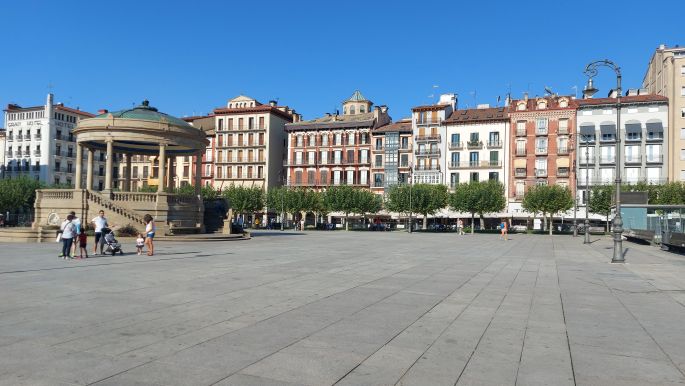 El Camino - Francia út, Pamplona, Plaza del Castillo