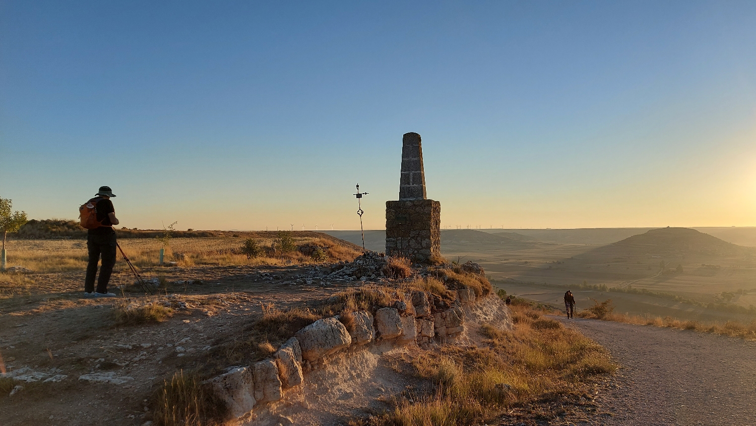 El Camino, Francia út, kilátás az Alto de Mostelares hegyről