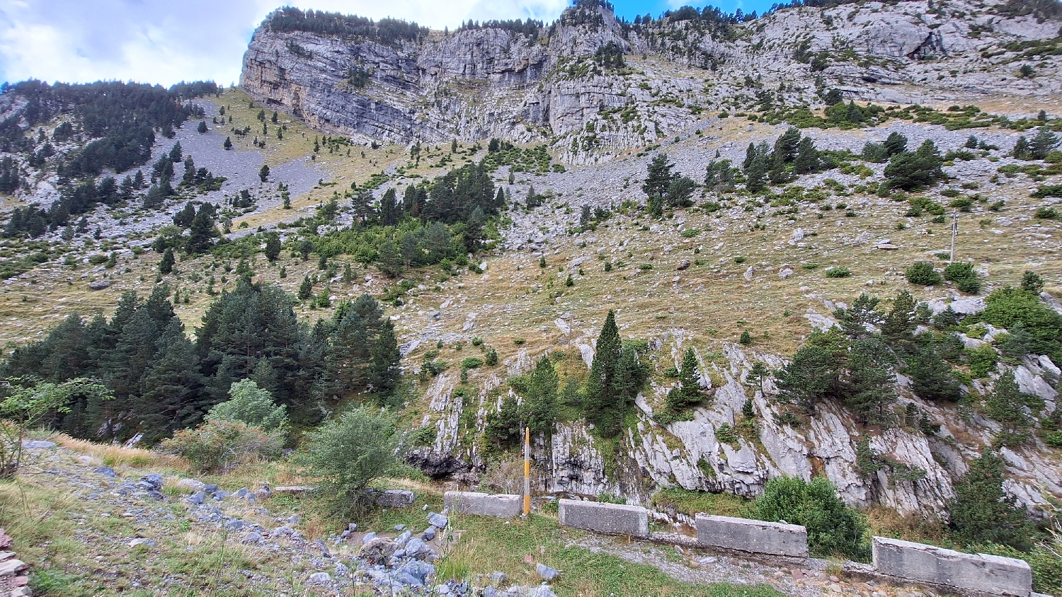 El Camino Aragonés, táj a hegyek között