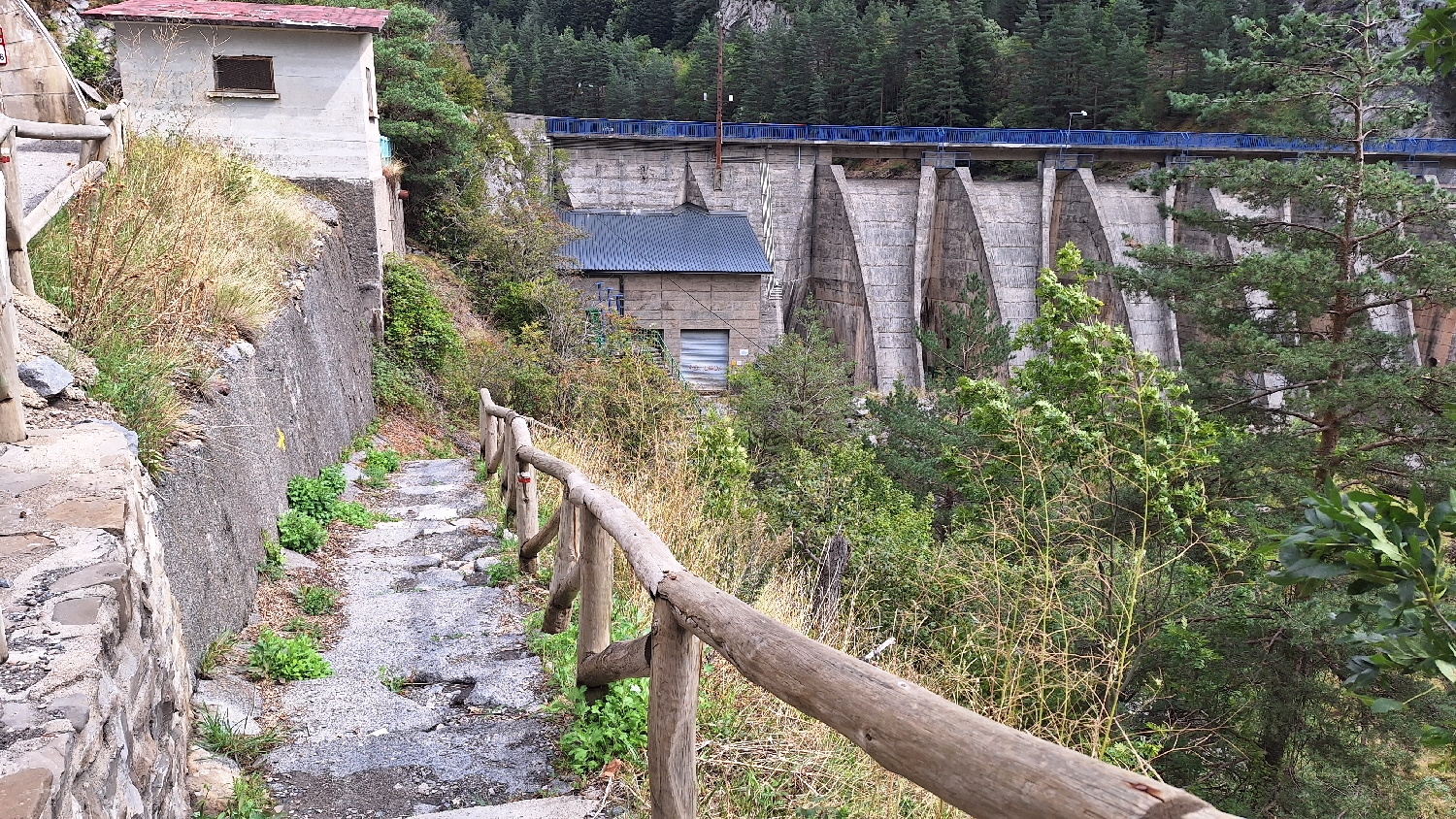 El Camino Aragonés, lépcsőn lefelé