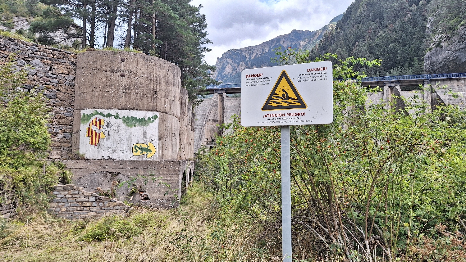 El Camino Aragonés, veszélyt jelző táblák