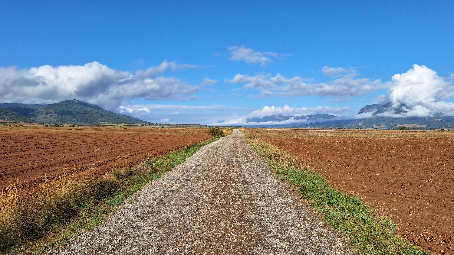 El Camino, Aragon út, széles gyalogút