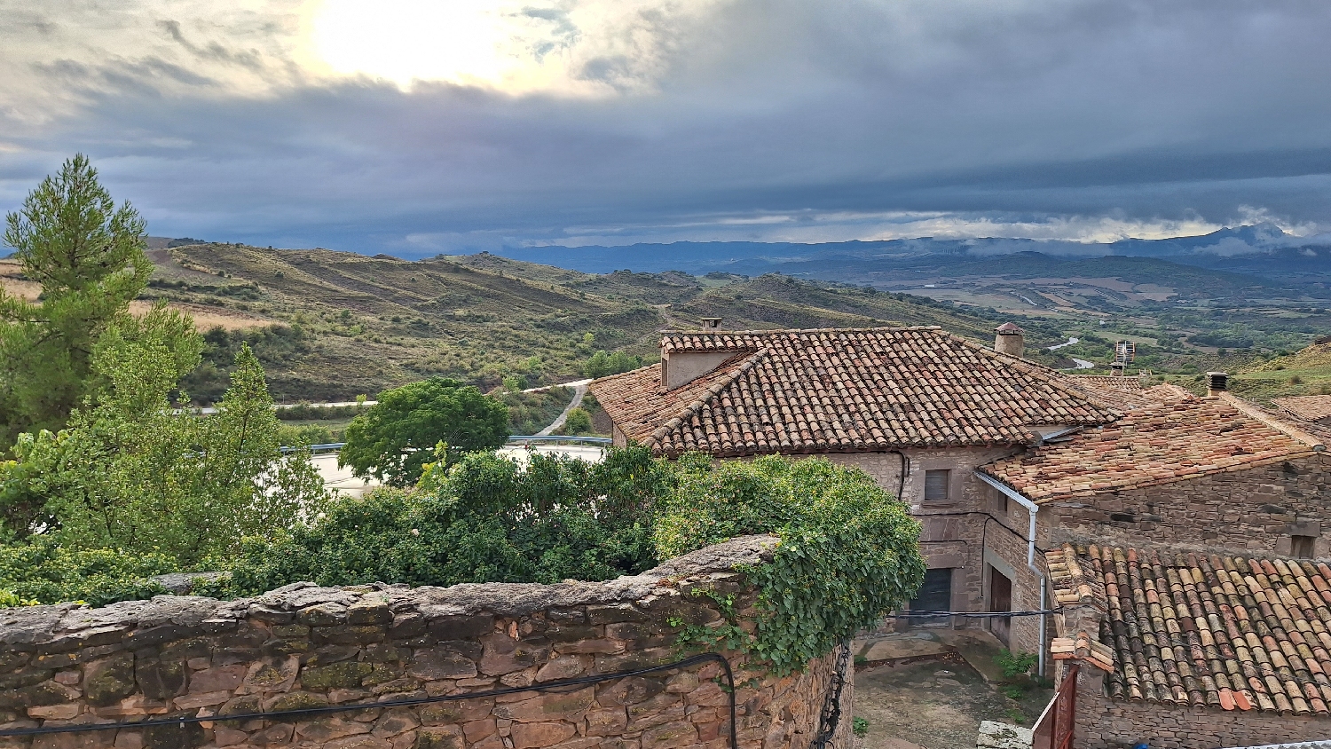 El Camino, Aragon út, Undués de Lerda, kilátás az albergue ablakából