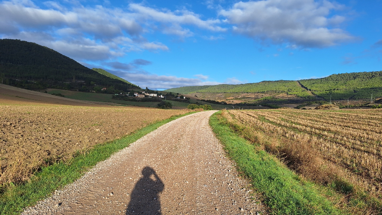 El Camino, Aragon út, szép táj, földúttal