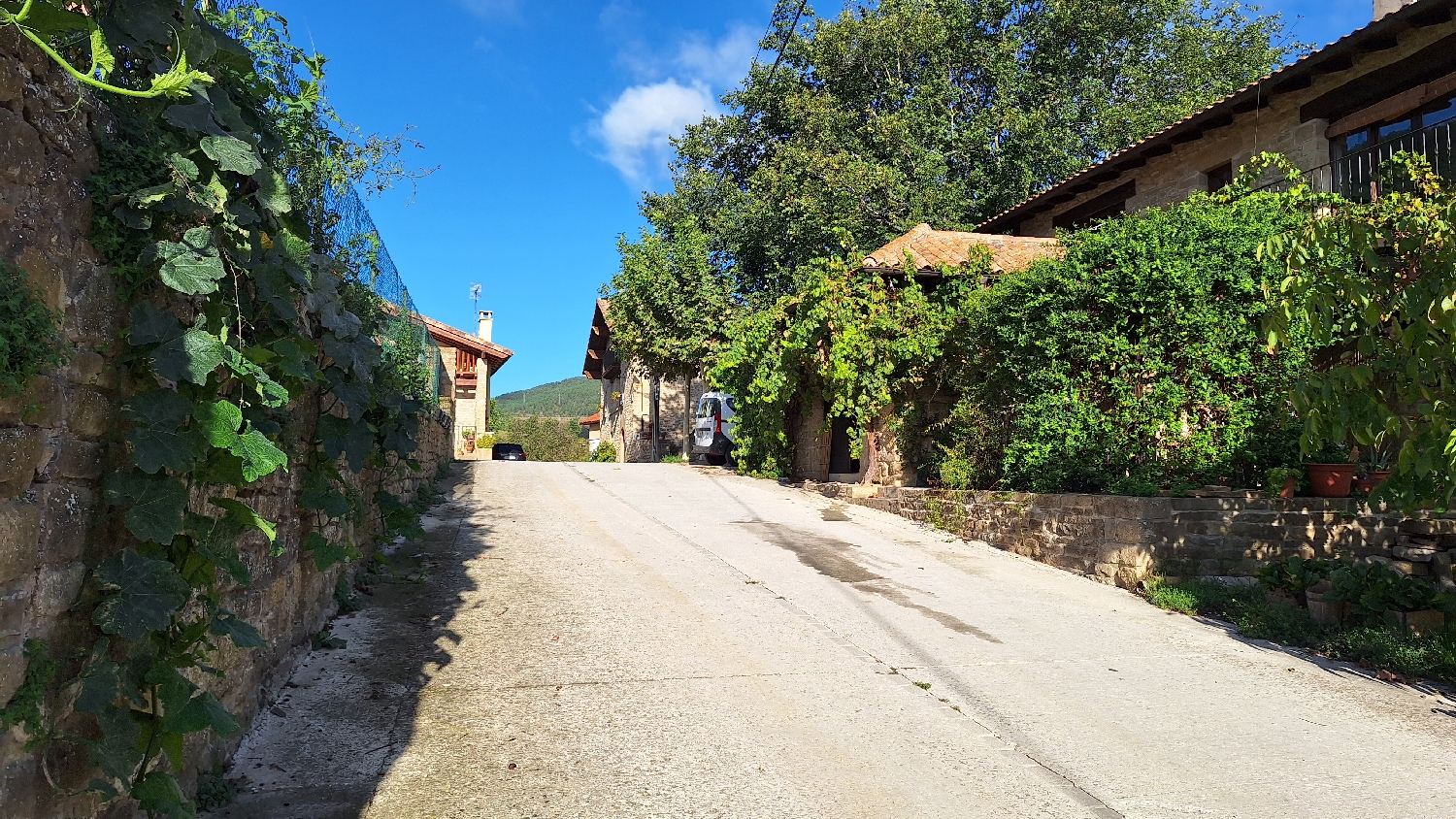 El Camino, Aragon út, egy picike falu előtt balra kell kanyarodni