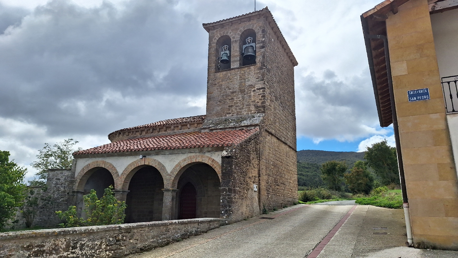 El Camino, Aragon út, Abínzano, templom