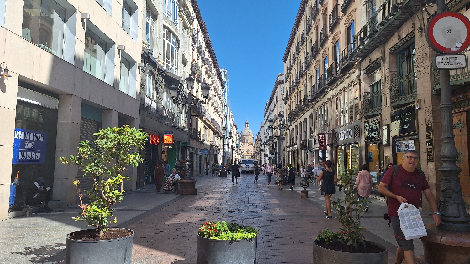 El Camino, Aragon út, Zaragoza, a Calle de Alfonso sétálóutca