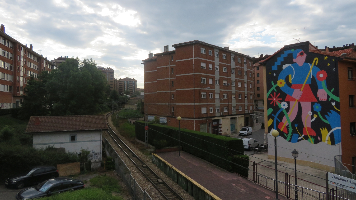 Camino Primitivo, Oviedo, vasúti felüljáró