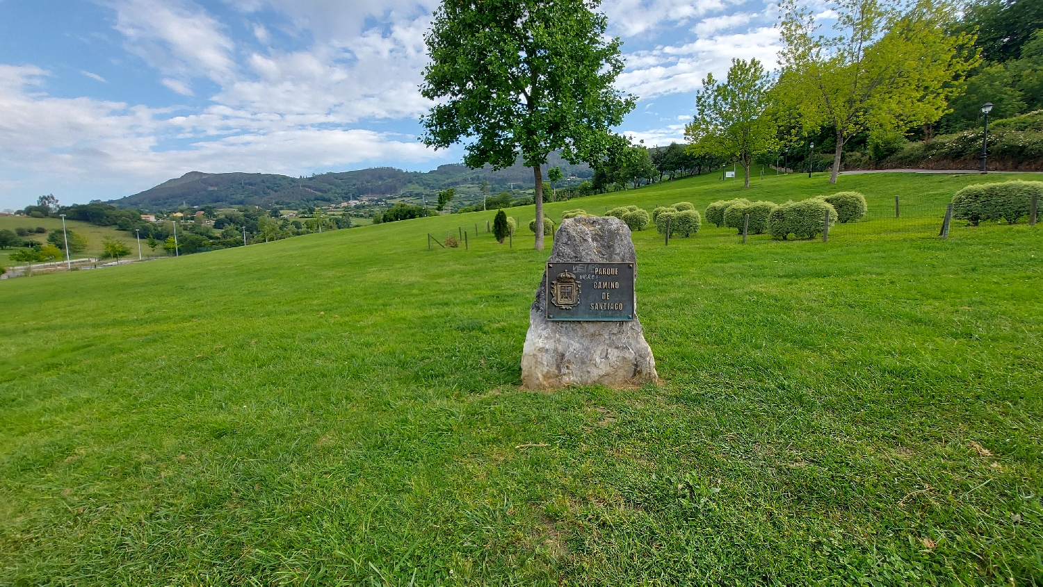 Camino Primitivo, Oviedo, Camino park