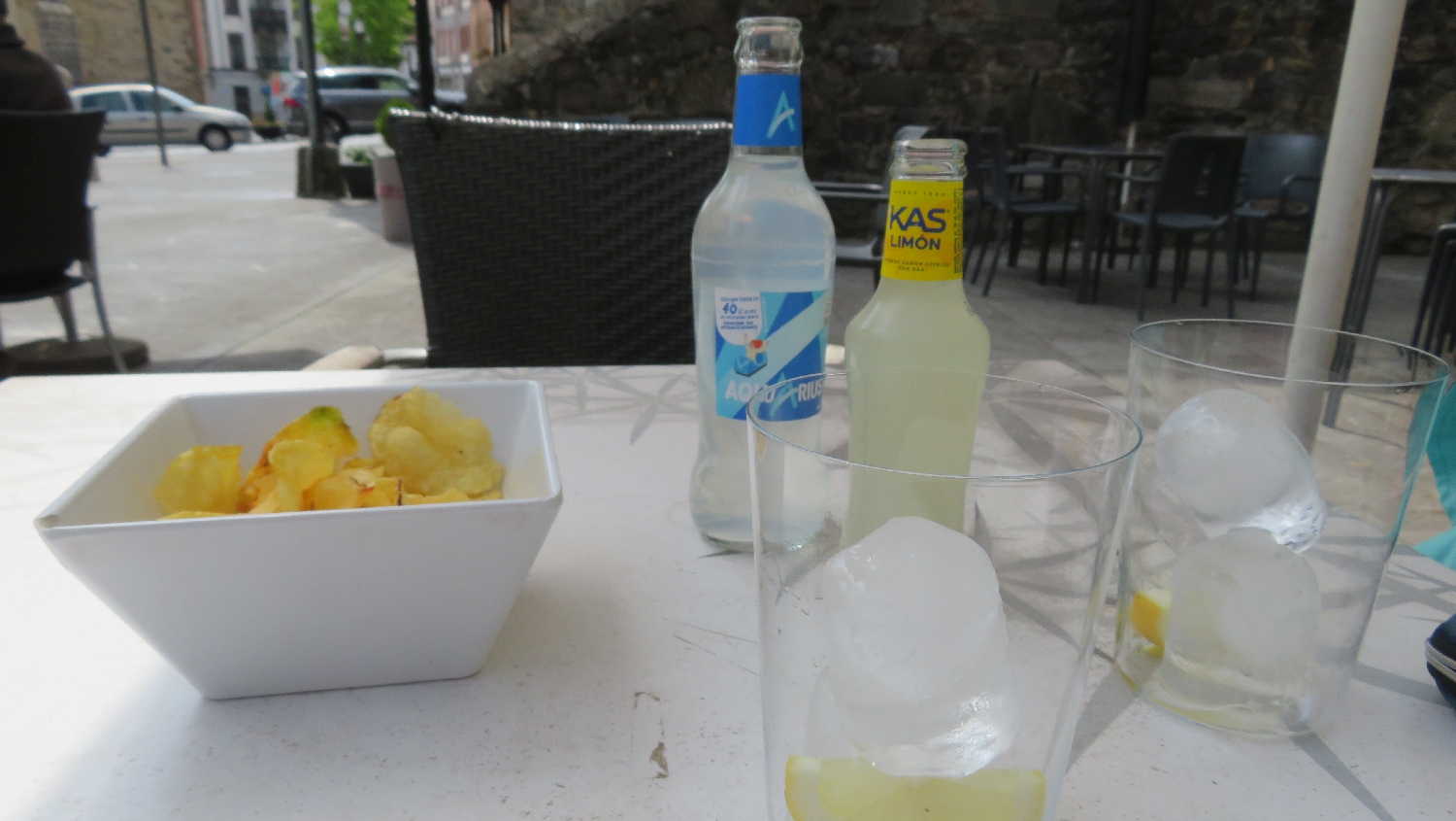 Camino Primitivo, Salas, pihenő limonádéval