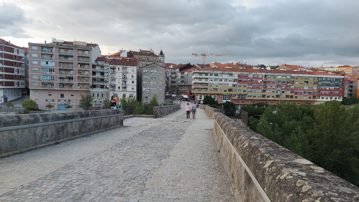 El Camino, Ourense, a római híd