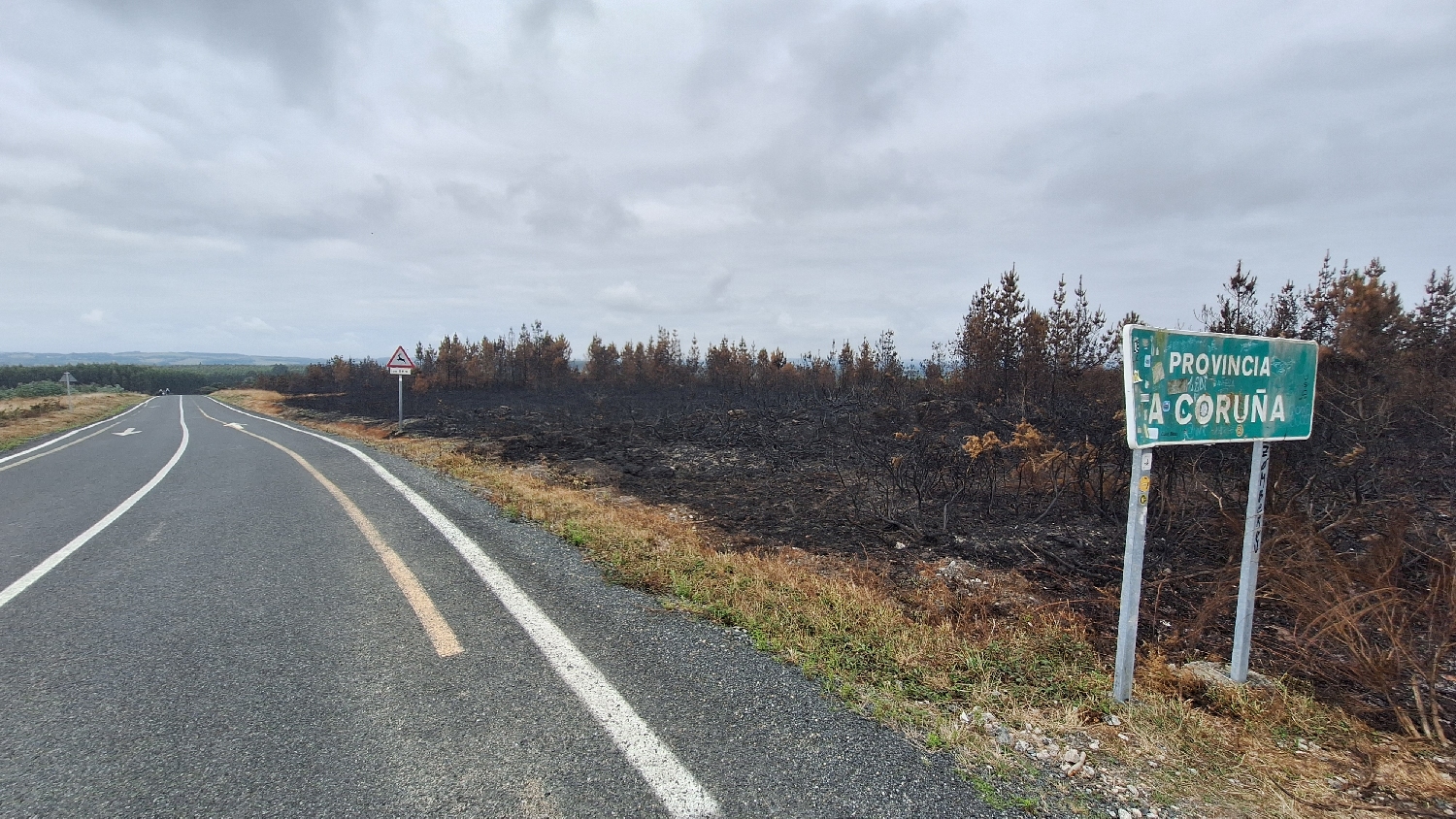 Camino del Norte, nem sokáig örülhettünk, újra aszfalt és országút