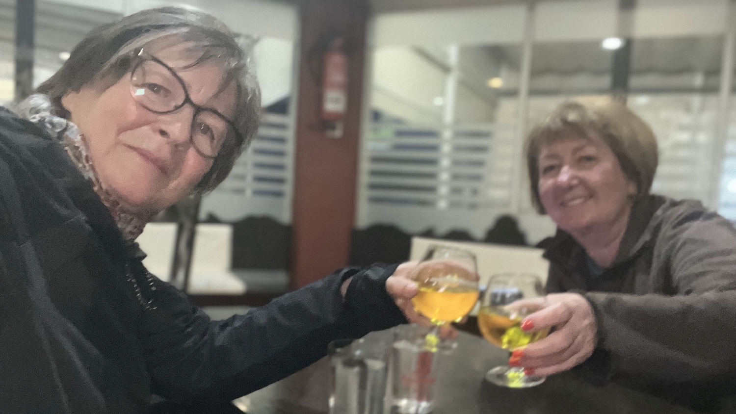 Vía de la Plata, Castilblanco de los Arroyos, esti licor de hierbas, Rózsa és Andrea