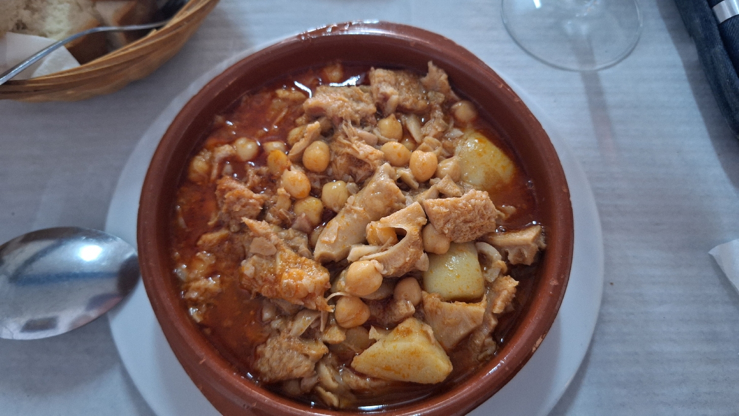 Vía de la Plata, Almadén de la Plata, callos, magyarul pacal :-)