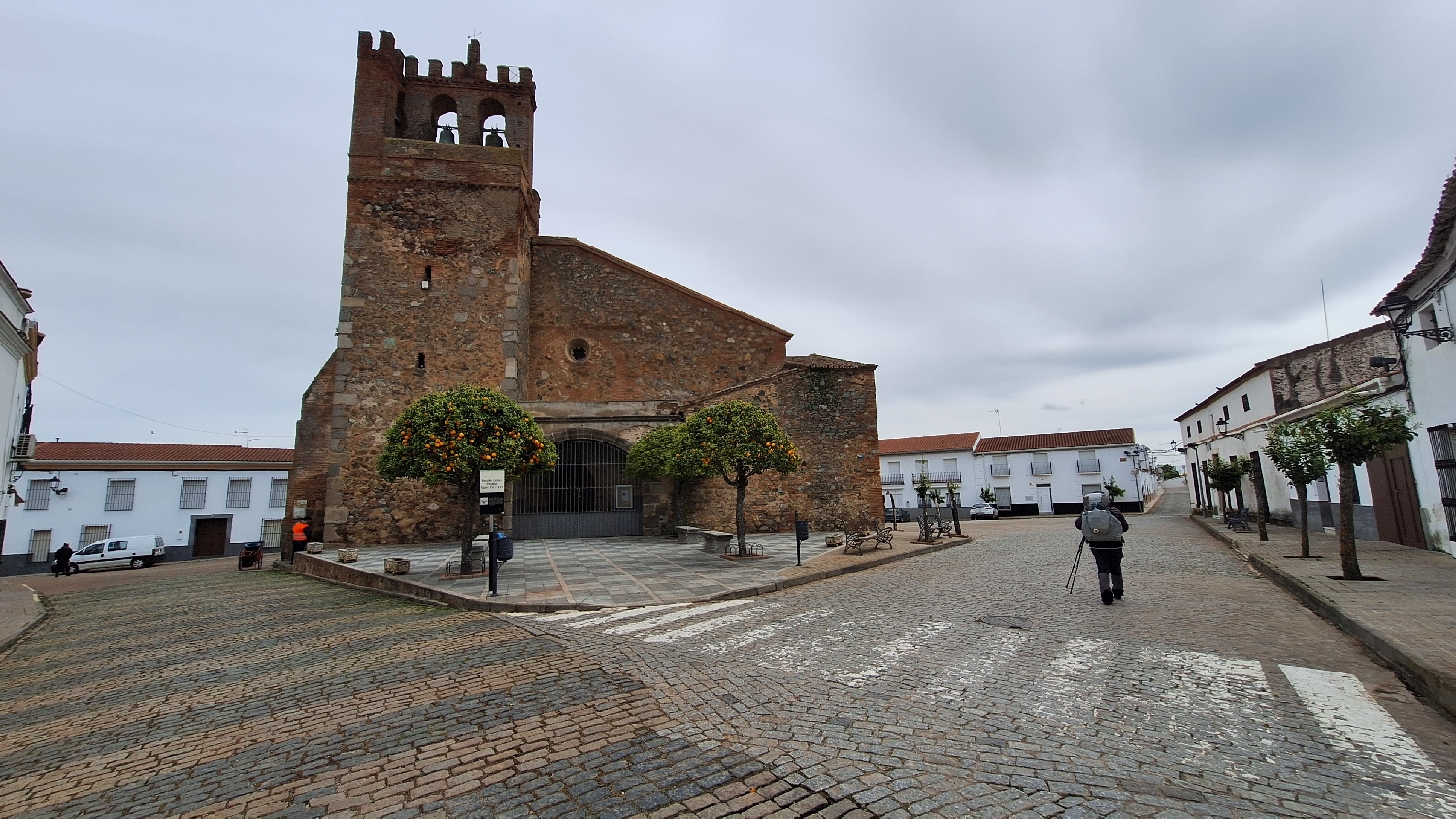 Vía de la Plata, Calzadilla de los Barros, templom