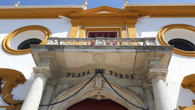 Andalúz körutazás, Sevilla, a Plaza de Toros, vagyis az aréna, a bikaviadalok színhelye