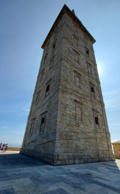Camino Inglés - A Coruña, a Hercules torony