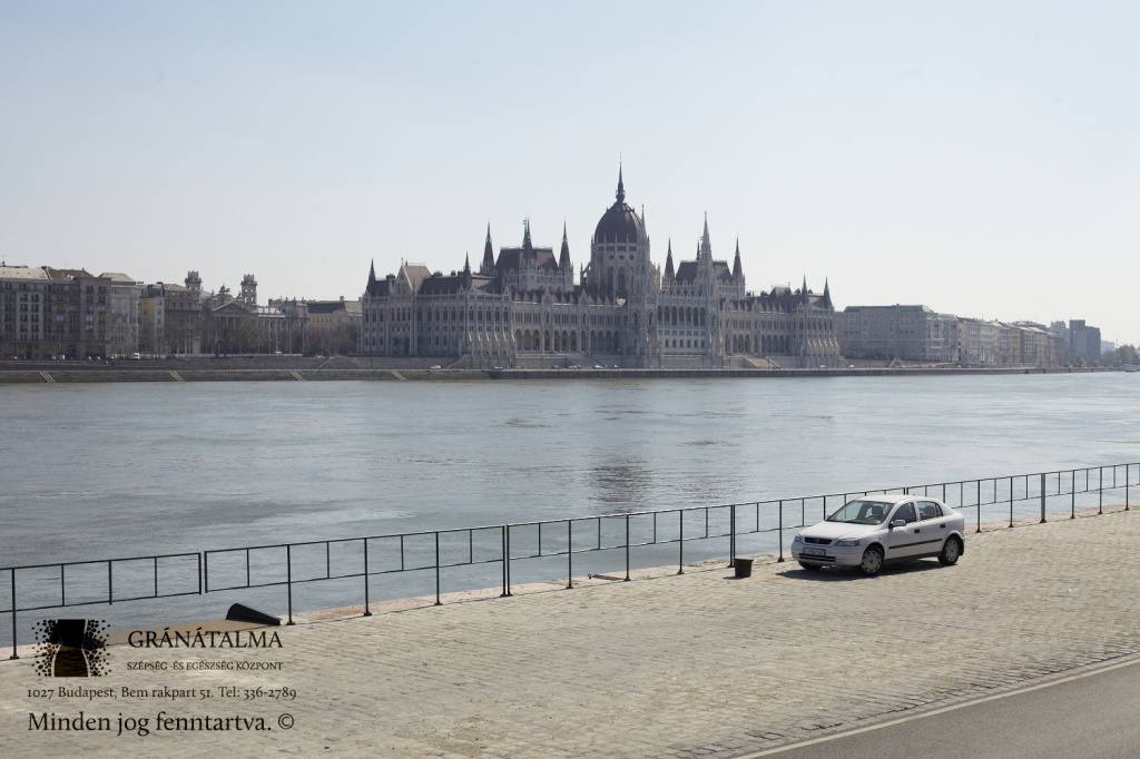 phoca_thumb_l_panorama parlament.jpg