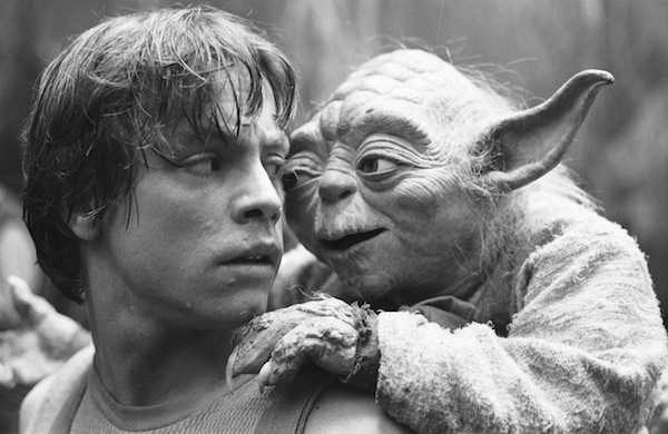 star-wars-7-luke-skywalker-and-yoda.jpg