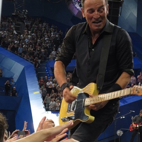 bruce-perth1.jpg