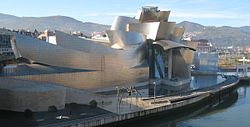 250px-Guggenheim-bilbao-jan05.jpg