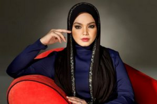 Happy 45th Birthday to Siti Nurhaliza
