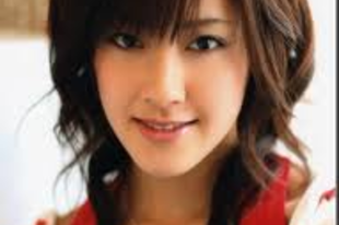 19 éves MIYABI NATSUYAKI japán énekesnő