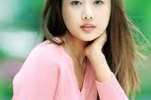 36 éves YOON SON HA koreai énekesnő