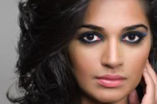 31 éves NADIA ALI pakisztáni énekesnő