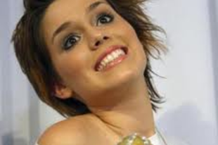 20 éves FRANKA BATELIC horvát énekesnő
