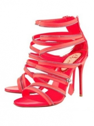 christianlouboutin20thannivcapsulecollection20_thumb.jpg
