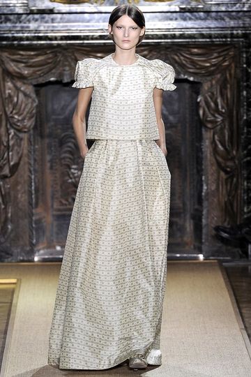 7987_fs.valentino.0.00050h1_fashionshow_article_portrait.jpg