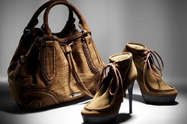 burberry_fall_2012_accessories6_thumb.jpg