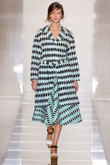 7986_fs.marni.0.00350h1_fashionshow_article_portrait.jpg