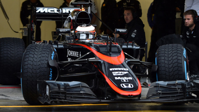 vandoorne-mclaren-mp4-30-austria-test_3318105.jpg