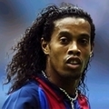 Ronaldinho 2014-ig a Milannál?