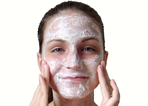 homemade-exfoliating-facial-scrub.jpg