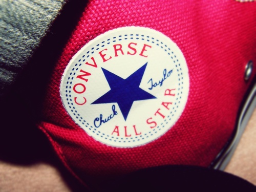 all-star-chuck-taylor-converse-logo-red-Favim.com-285376_large.jpg
