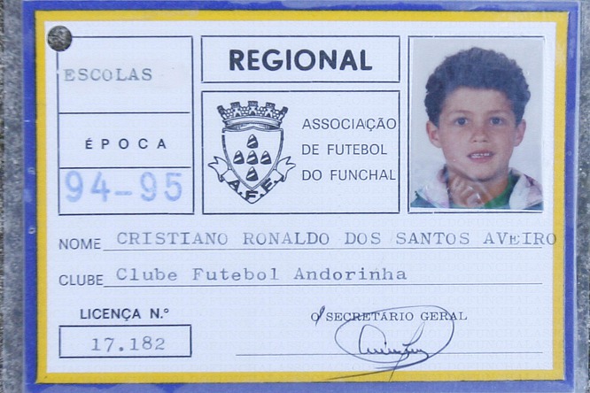 20140113cristiano-ronaldo-andorinha-local-football.jpg