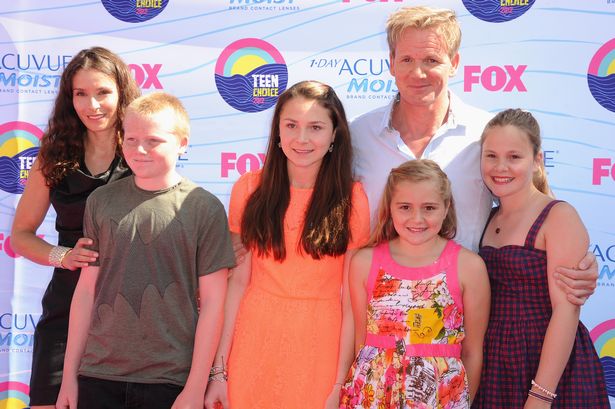 gordon-and-tana-ramsay-with-their-children.jpg