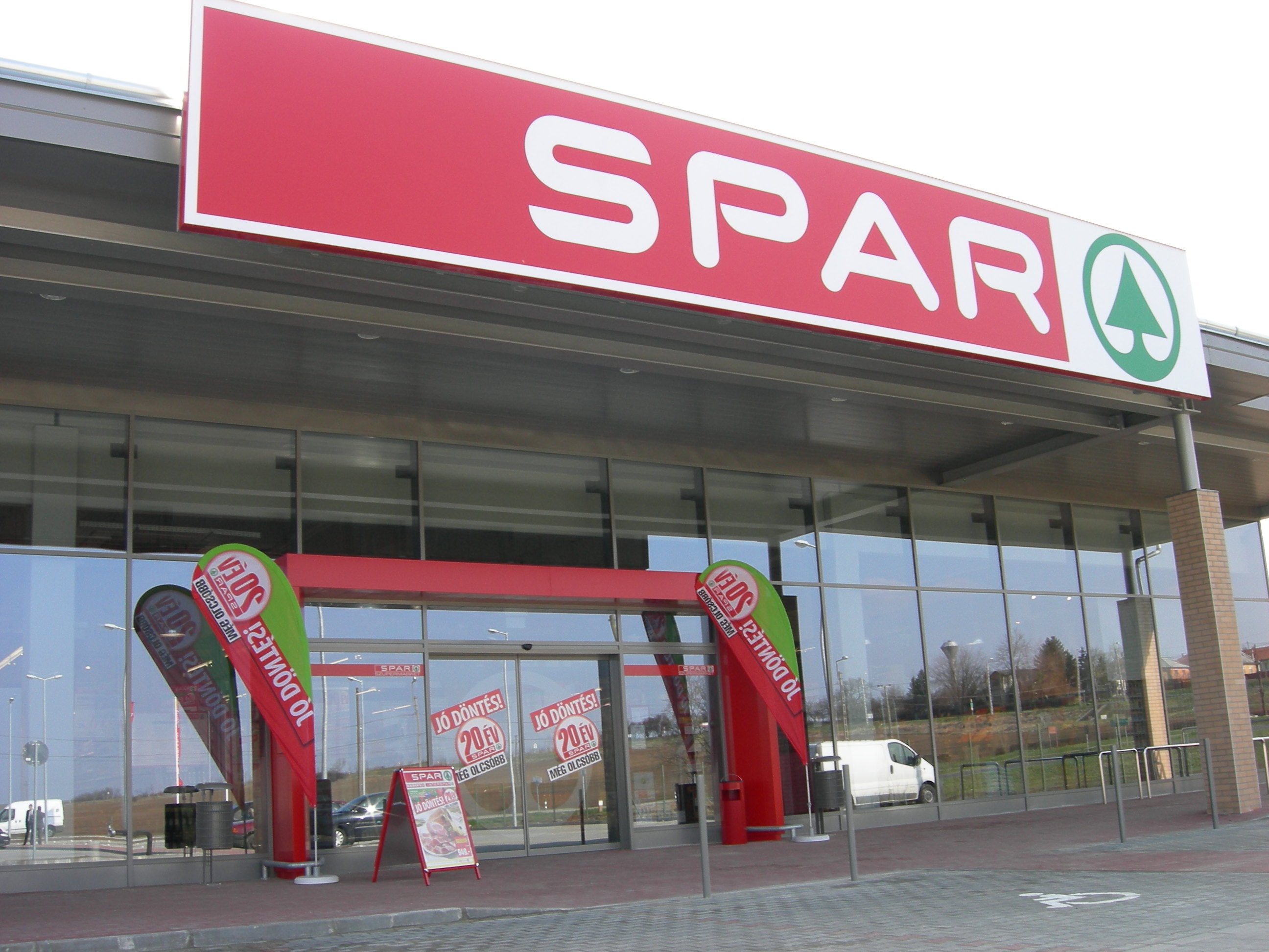 spar-encs-kulso.jpg