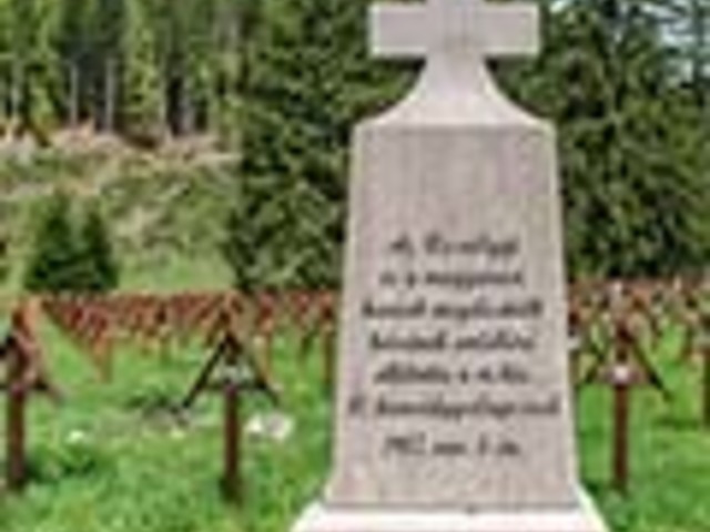 10-es honvédtemetők az Úz völgyében