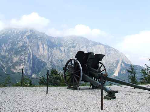 Előttünk a Punta Favella (1830 m)