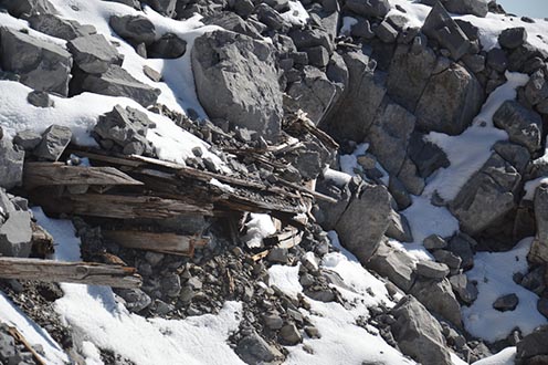 Barakk maradványa a 2780 méter magas Hohe Warte csúcsán