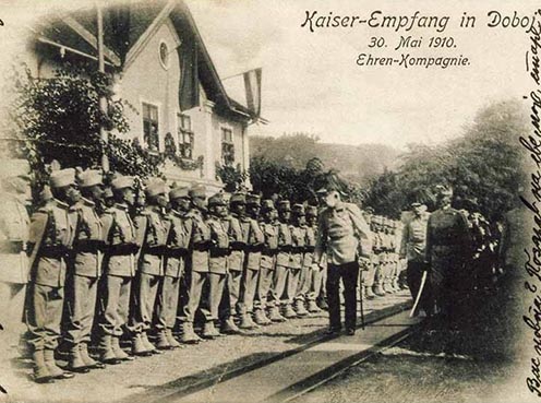 Car Franjo Josip prilikom posete 1910. godine na železničkoj stanici u Doboj