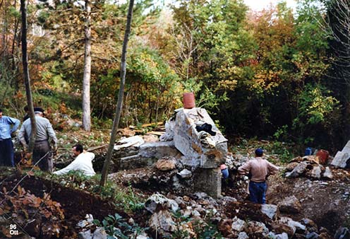 1996 fasi della ricostruzione del portale