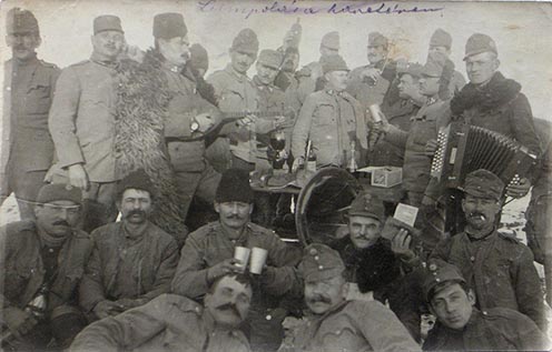 A cs. és kir. 29. gyalogezred katonái az orosz hadszintéren, feltehetően 1914/15 telén