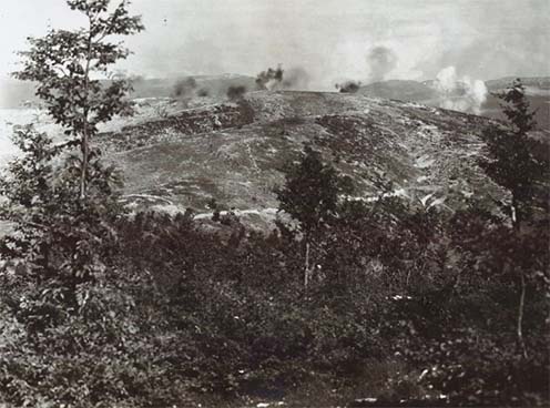 Tüzérségi tűz a Monte di Val Bellán 1918. június 29-én